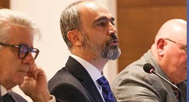 Rektör Türkmen güven tazeledi