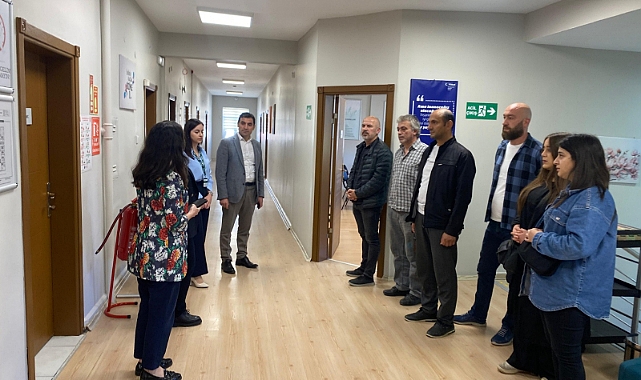 Yeşilay gazetecileri ağırladı