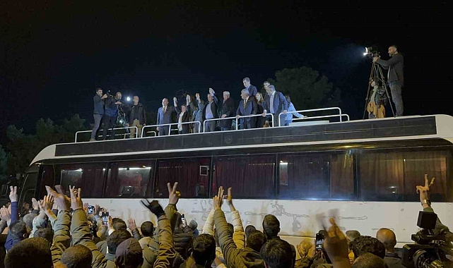 CHP Genel Başkanı Özel: "Ahmet Türk kayyum atanacak biri değil"