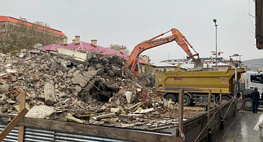 O caddenin trafiğe açılması için çalışmalar hızlandı