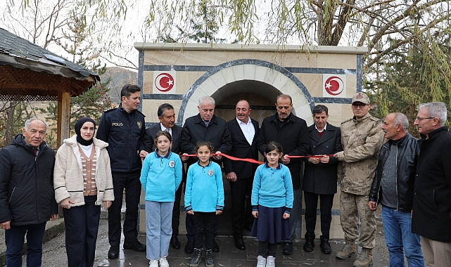 Şehit Ömer Halis Demir çeşmesi ve Taht köyü konağının açılışı yapıldı