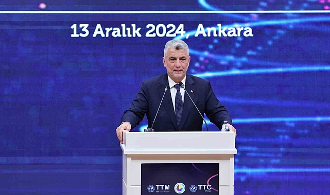 Bakan Bolat: "Bütün dünya bizim için hedef pazarlar konumunda"