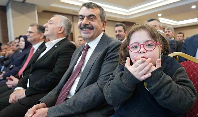 Bakan Tekin: "Bakanlığımıza bağlı kurumlarda kaynaştırma öğrenci sayımız 404 bin 905"