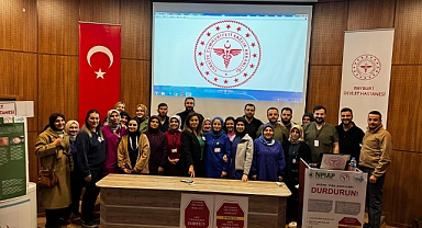 Basınç yaralarını önleme gününde konferans düzenlendi