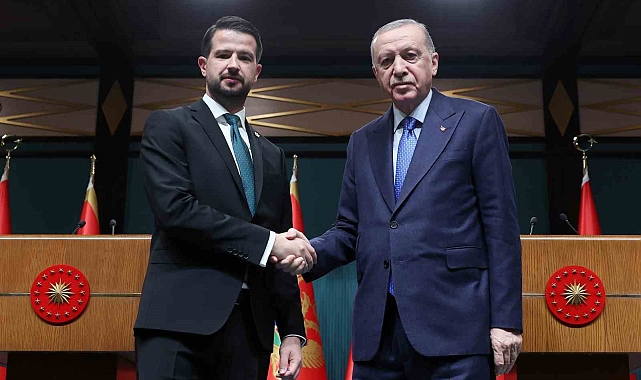 Cumhurbaşkanı Erdoğan: "Suriye'de aniden patlak veren gelişmeleri yakından takip ediyoruz"