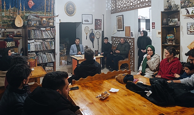 Elisa Kitap ve Sahaf’ta edebiyat konuşuldu