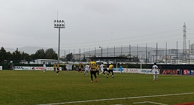 İlk yarıda 3 gol var