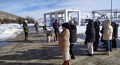 Kız yurdunda yangın tatbikatı