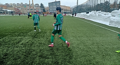 Konursuspor 3 puanı 5 golle aldı