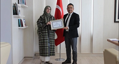 Milli Eğitim'den emekliye ayrılanlara hizmet şeref belgesi