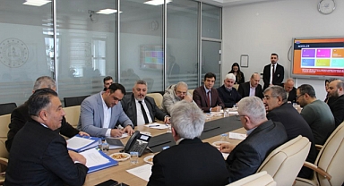 Okul müdürleriyle değerlendirme toplantısı yapıldı