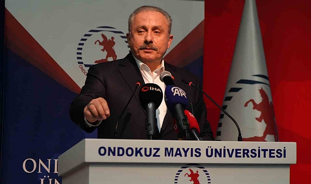 Şentop: "Geleceğin Türkiye'sinin anayasasını halkın seçtikleri hazırlamalı"