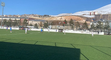 Amatörde Özel İdare puanla tanıştı