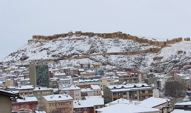 Bayburt’un en soğuk yeri Ballıkaya Köyü oldu