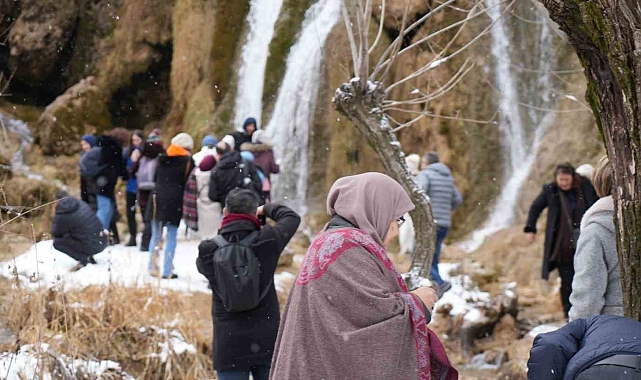Girlevik Şelalesine her mevsim yoğun ilgi