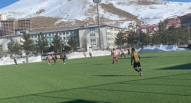 Gürbüzspor 3 puanı aldı, ilk devreyi lider tamamladı