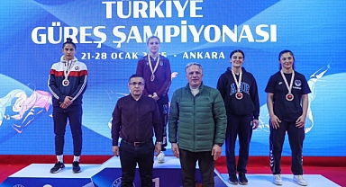 Milli güreşçi Akkuş'tan Türkiye şampiyonluğu