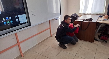 Öğrencilere yönelik afet eğitimleri devam ediyor