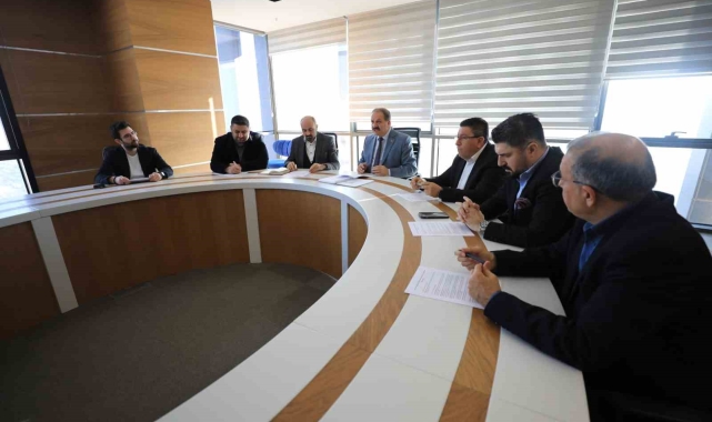 Sağlık-Sen Üniversiteler Komisyonu "yer değişikliği" gündemiyle 3. toplantısını gerçekleştirdi