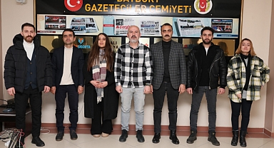 Ülkü Ocakları'ndan cemiyete ziyaret