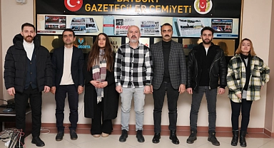Ülkü Ocakları'ndan cemiyete ziyaret