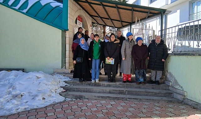 Bayburt'ta cami engelli buluşması