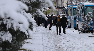 Yarın okullar tatil mi?