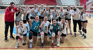 Bayburtlu filenin sultanları final turunda