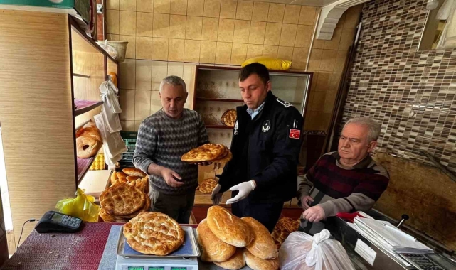 Bayburt'ta zabıta ekipleri fırın denetiminde