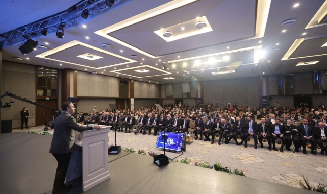 Bakan Mehmet Fatih Kacır: "Sanayi ve Teknoloji Kolejleri'ni Anadolu şehirlerimizde kuracağız"