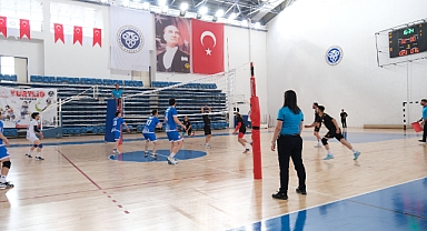 Bayburt GSB, Erzincan'dan ikincilikle dönüyor