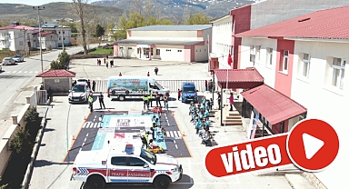 Jandarmadan miniklere trafik eğitimi
