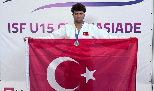 Yiğit Dinçer'den önemli bir başarı daha...