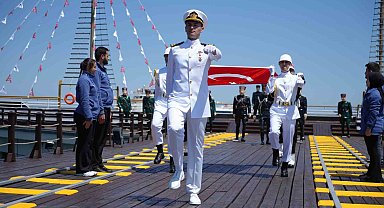 19 Mayıs Bayrak Devir Teslim Töreni
