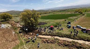 4 kilometre uzunluğundaki sulama kanalı imece usulüyle temizlendi