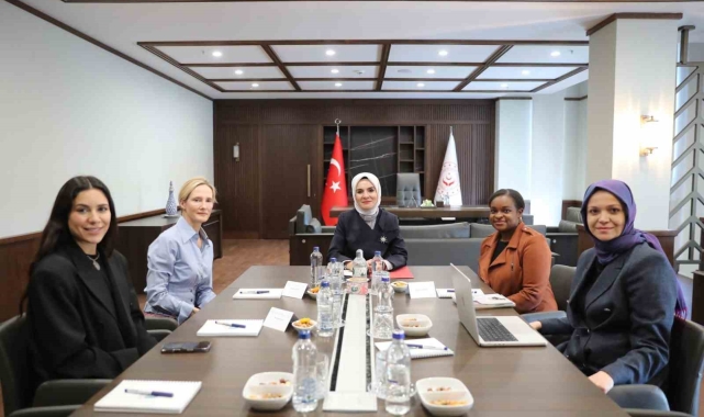 Bakan Göktaş: "Sosyal medya ve oyun platformlarına önemli yükümlülükler getirmeyi planlıyoruz"