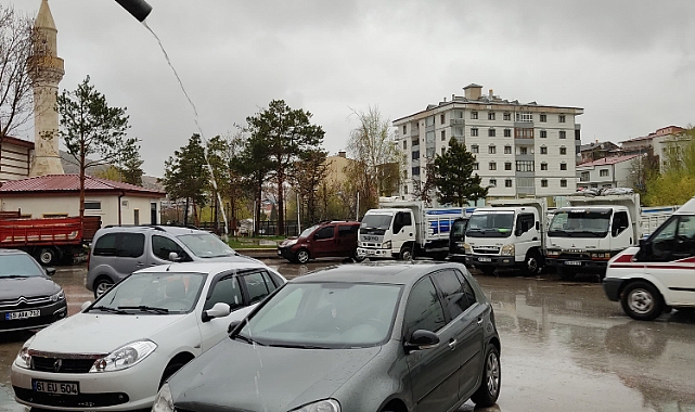 Bayburt genelinde yağmur etkili oluyor