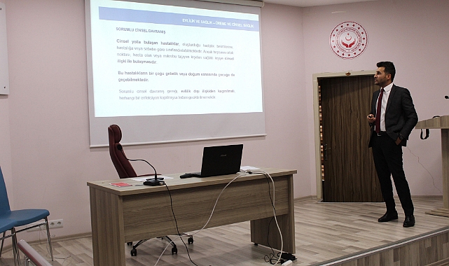 Bayburt’ta evlilik öncesi eğitim verildi