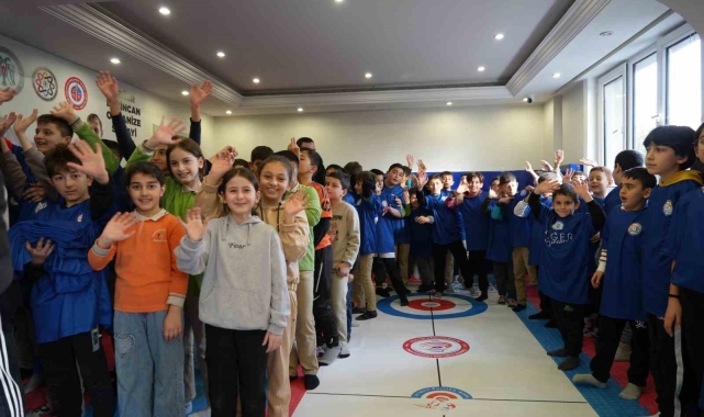 Değer Erzincan Projesi ile 1254 genç sporla buluştu