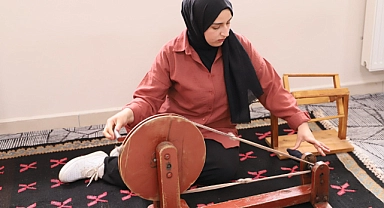 El sanatları sergisi beğeni topladı