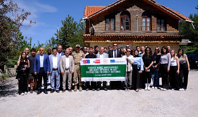 Gençlik çalışanları Bayburt’ta eko turizmi konuşuyor