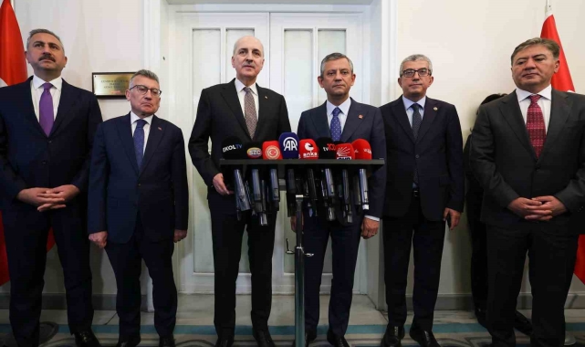 TBMM Başkanı Kurtulmuş, CHP lideri Özel'i ziyaret etti