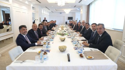 Bayburt’taki sağlık hizmetleri ve yatırımları değerlendirildi