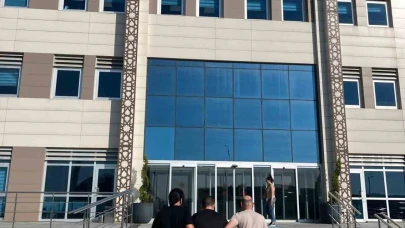 Hırsızlık suçundan 5 yıl kesinleşmiş hapis cezasıyla aranan şüpheli yakalandı