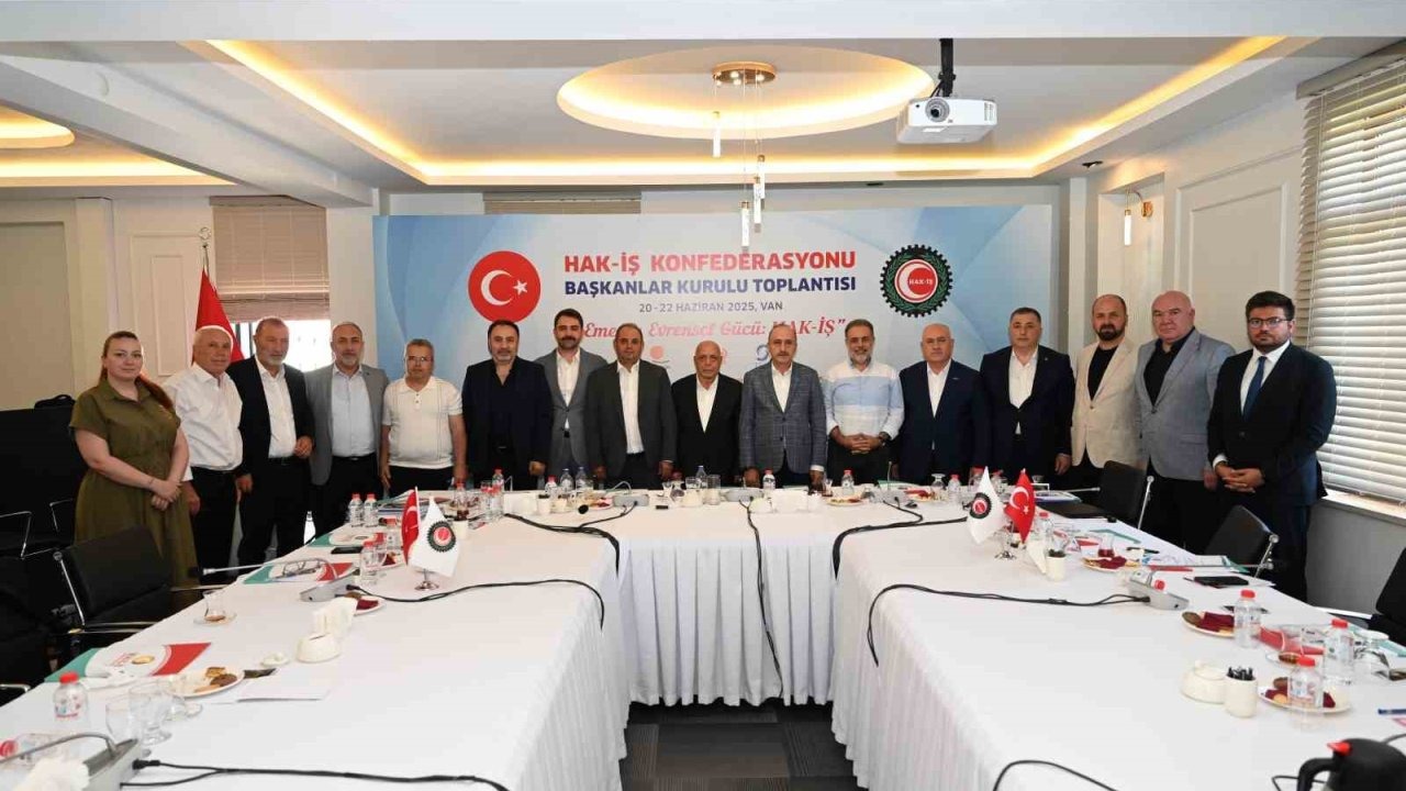 HAK-İŞ: "Kamu Çerçeve Protokolü sürecinin bir an evvel sonuçlanması ve ivedilikle imzalanmasını istiyoruz"