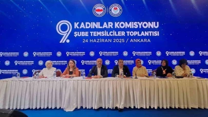 Eğitim-Bir-Sen Kadın Komisyonu "Aile Dostu Politikalar" gündemiyle toplandı