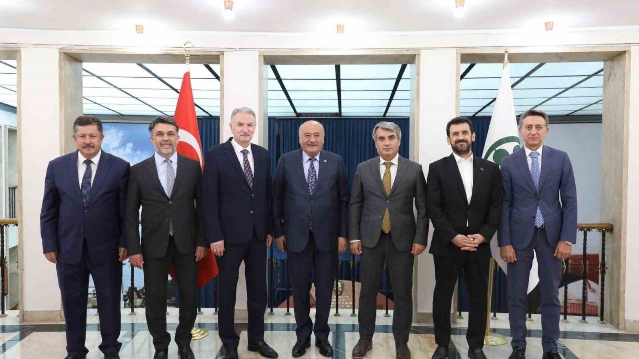 Erzincan Makine Fabrikasının akıbeti merak ediliyor