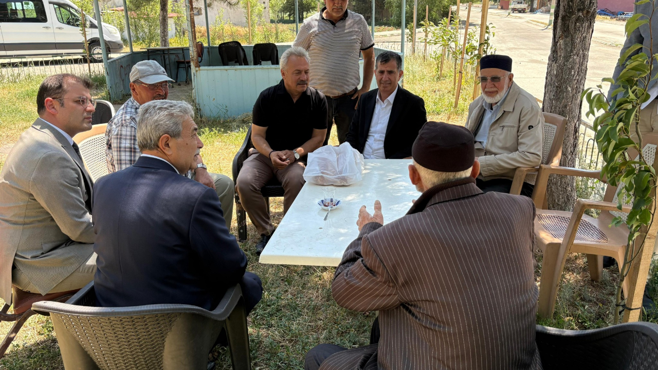 Milletvekili Ateş, Demirözü ve Konursu’yu ziyaret etti