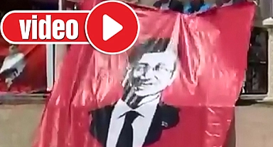 Erzincan Köprüsü’ne İmamoğlu pankartı asıldı
