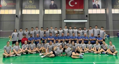 Erzincanlı badmintoncular uluslararası maçlara katılmak için kampa girdi